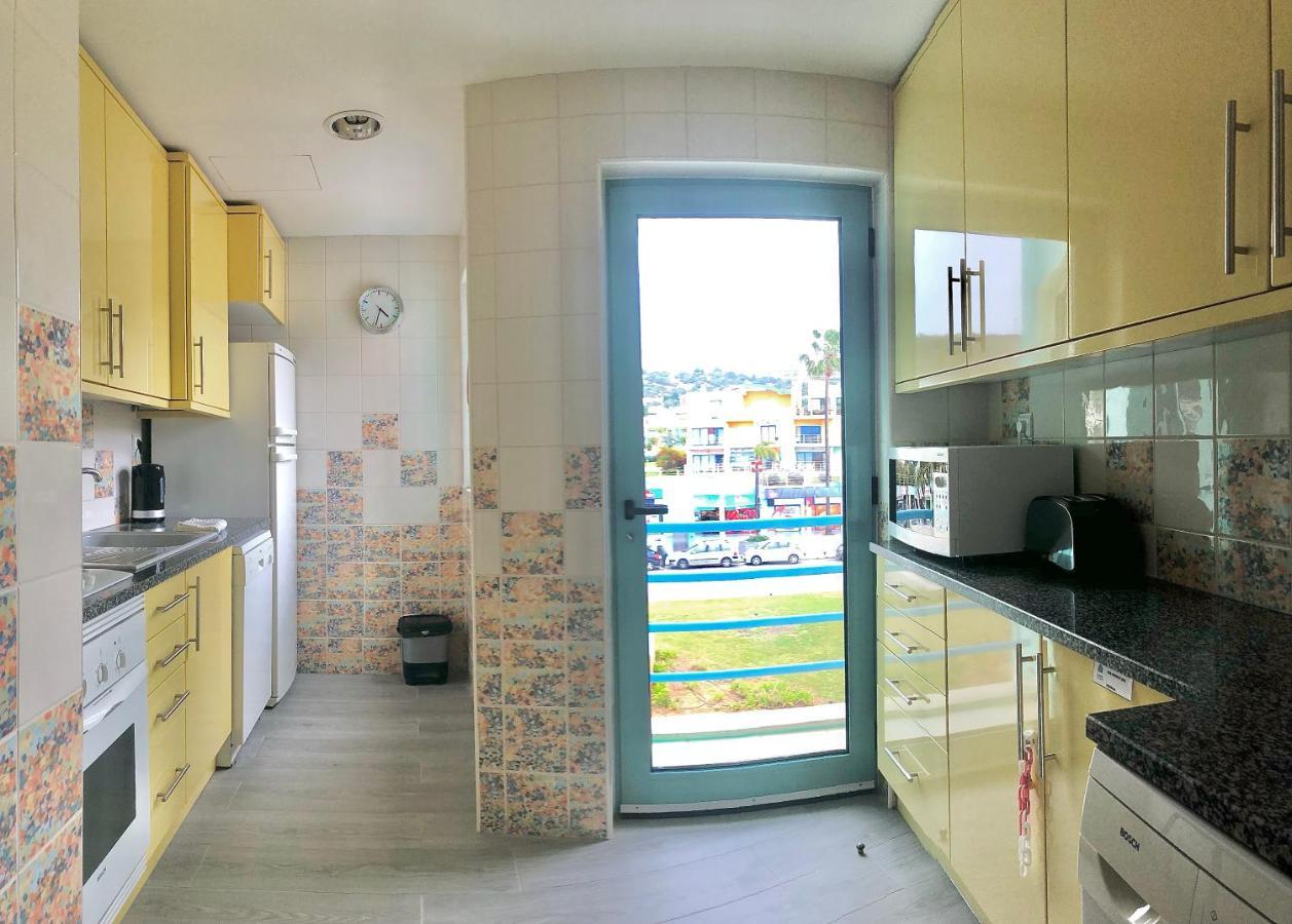 Marina View Apartment Albufeira Buitenkant foto