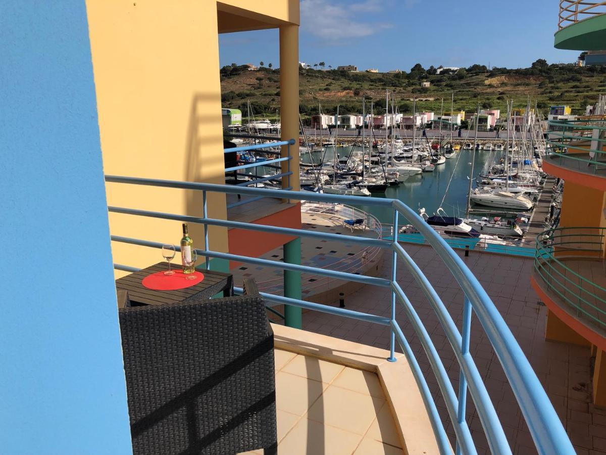Marina View Apartment Albufeira Buitenkant foto